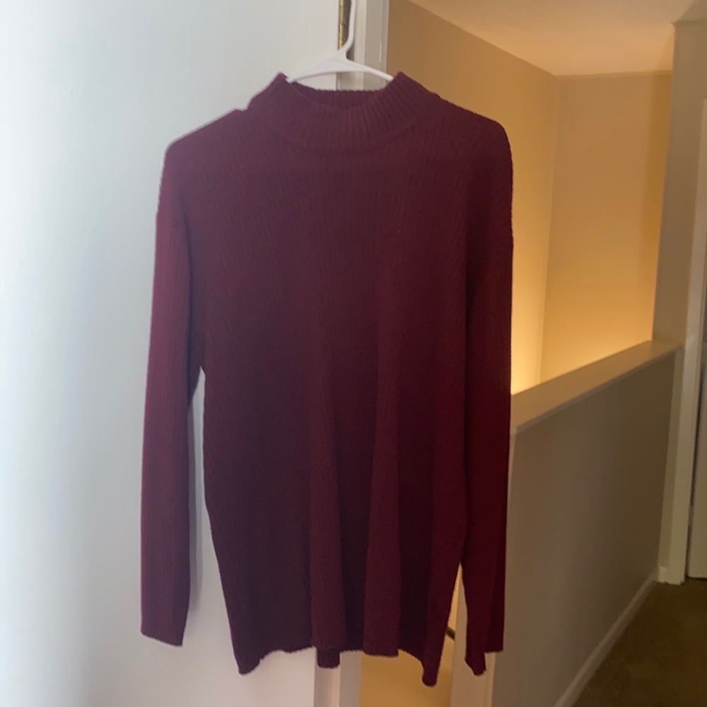 Red sweater Jones New York